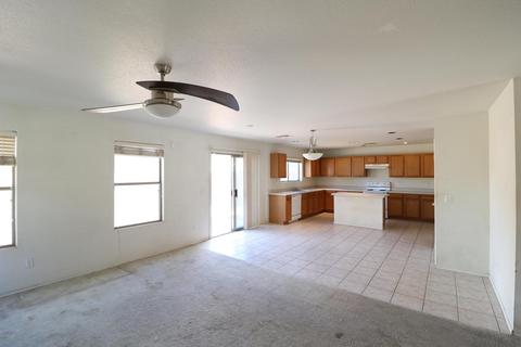 9402 W Terri Lee Dr, Phoenix, AZ 85037 photo 2