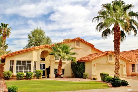 4548 E Betty Elyse Ln, Phoenix, AZ 85032 photo 1