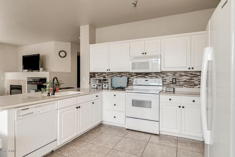 3282 E Red Oak Ln, Gilbert, AZ 85297 photo 14