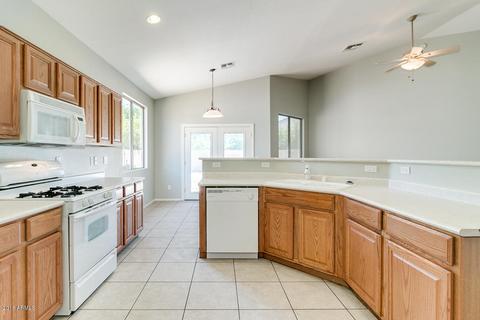 10319 E Idaho Ave, Mesa, AZ 85209 photo 2