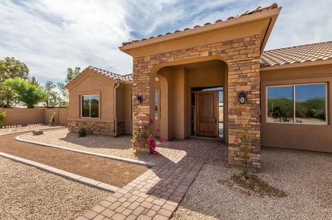 915 W Maddock Rd, Phoenix, AZ 85086 photo 5