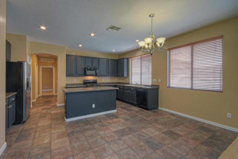 4489 S Inez Ct, Gilbert, AZ 85297 photo 9