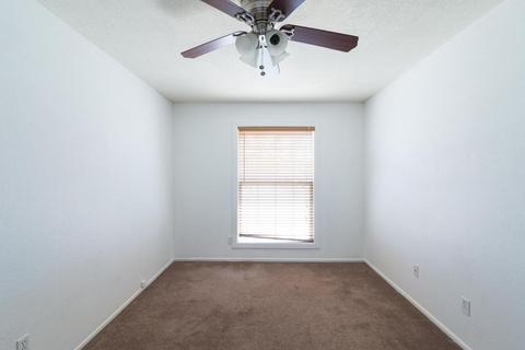 838 E Huber St, Mesa, AZ 85203 photo 17