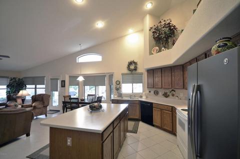 2370 S Granite St, Gilbert, AZ 85295 photo 5