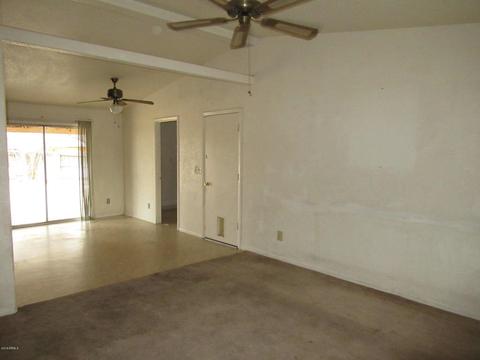 7013 W Avalon Dr, Phoenix, AZ 85033 photo 3