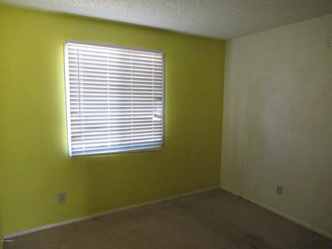 7013 W Avalon Dr, Phoenix, AZ 85033 photo 10