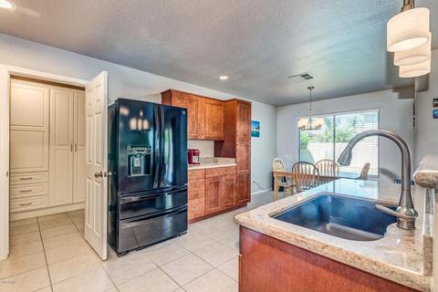 254 E Windsor Dr, Gilbert, AZ 85296 photo 5