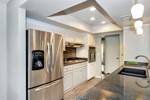 2909 E Cannon Dr, Phoenix, AZ 85028 photo 4