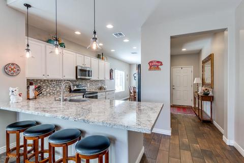 2757 E Gillcrest Rd, Gilbert, AZ 85298 photo 9