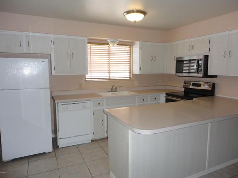 2210 E Claire Dr, Phoenix, AZ 85022 photo 3