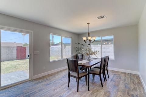4917 E Palm Ln, Phoenix, AZ 85008 photo 9