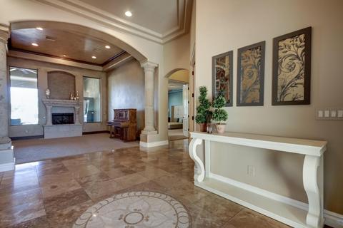 8235 E Kael St, Mesa, AZ 85207 photo 4