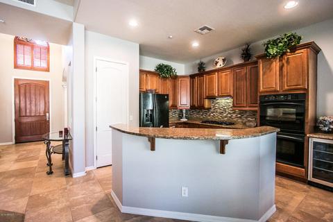 3974 E Herrera Dr, Phoenix, AZ 85050 photo 9