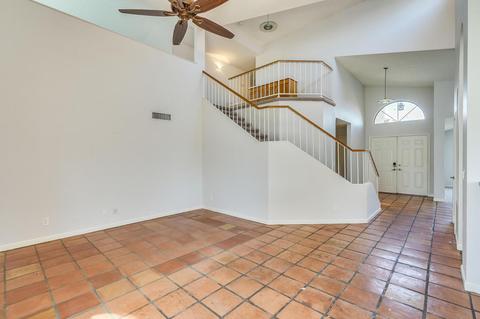 2705 E Cathedral Rock Dr, Phoenix, AZ 85048 photo 4