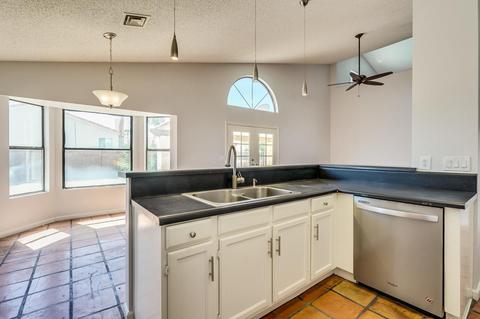 2705 E Cathedral Rock Dr, Phoenix, AZ 85048 photo 7