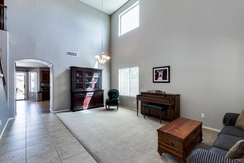 3454 E Crescent Way, Gilbert, AZ 85298 photo 4