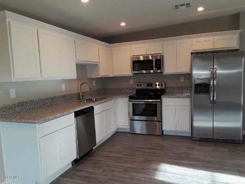 683 S Desert View Dr, Apache Junction, AZ 85120 photo 4