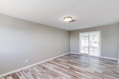 1540 E Crescent Cir, Mesa, AZ 85204 photo 8