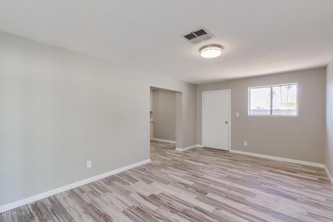 1540 E Crescent Cir, Mesa, AZ 85204 photo 9
