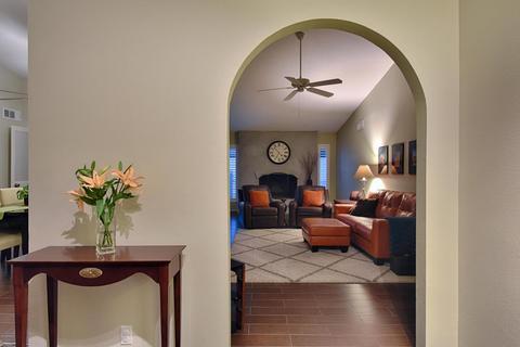 2227 E Sunnyside Dr, Phoenix, AZ 85028 photo 9