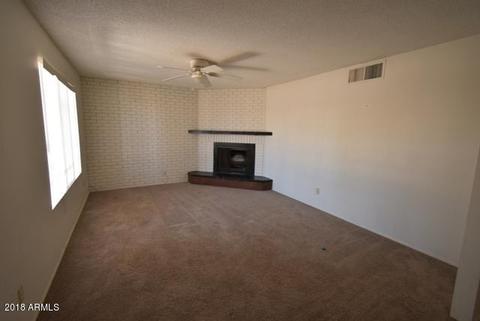 525 E Laguna Dr, Tempe, AZ 85282 photo 2