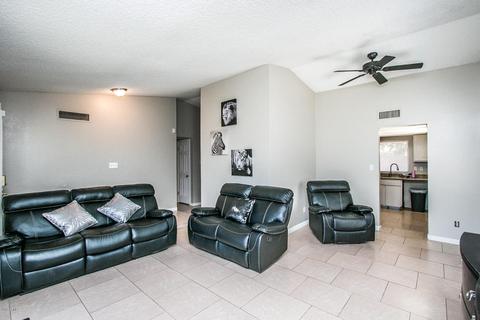 4639 N 76th Ln, Phoenix, AZ 85033 photo 8