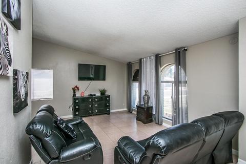 4639 N 76th Ln, Phoenix, AZ 85033 photo 5