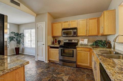 2427 E Morrow Dr, Phoenix, AZ 85050 photo 7