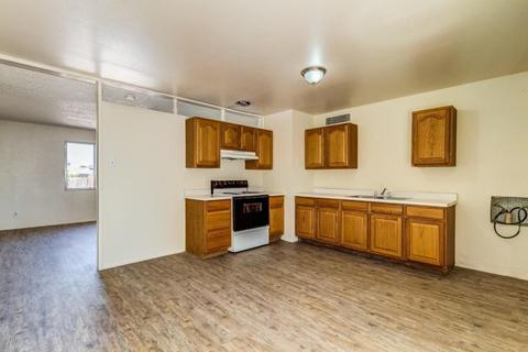 4631 E Pecan Rd, Phoenix, AZ 85040 photo 5