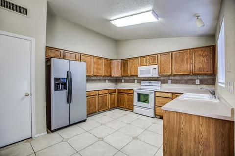 1338 W 15th Ln, Apache Junction, AZ 85120 photo 3
