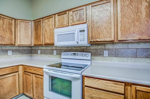 1338 W 15th Ln, Apache Junction, AZ 85120 photo 4
