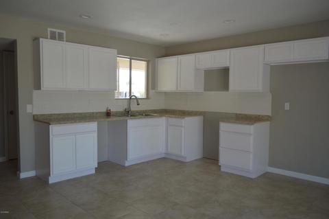 4730 N 40th Ave, Phoenix, AZ 85019 photo 17
