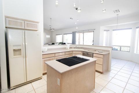 7920 E Saddleback Cir, Mesa, AZ 85207 photo 15