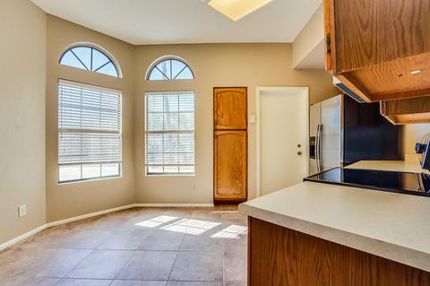 3860 E Tano St, Phoenix, AZ 85044 photo 5