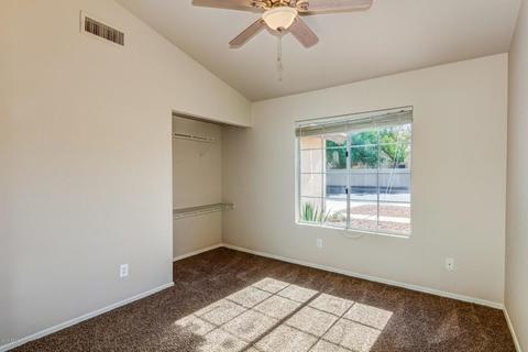 1038 E Harbor View Dr, Gilbert, AZ 85234 photo 8