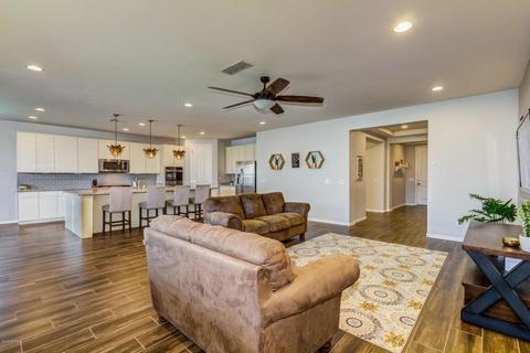 10726 E Kinetic Dr, Mesa, AZ 85212 photo 4