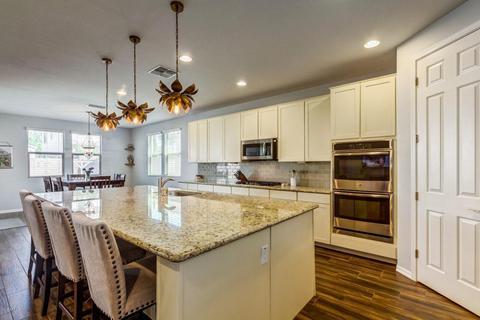 10726 E Kinetic Dr, Mesa, AZ 85212 photo 7