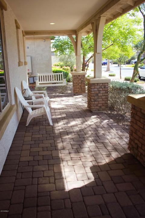 10726 E Kinetic Dr, Mesa, AZ 85212 photo 2