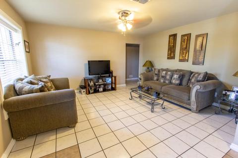 2327 E Beverly Ln, Phoenix, AZ 85022 photo 5