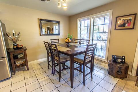 2327 E Beverly Ln, Phoenix, AZ 85022 photo 9