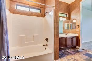 1239 N Compton Cir, Mesa, AZ 85207 photo 11