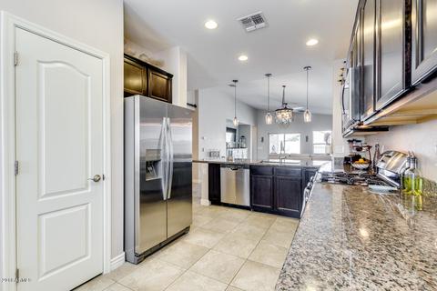 2672 E Gillcrest Rd, Gilbert, AZ 85298 photo 14