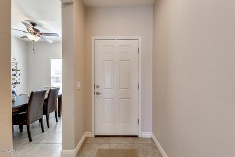 2672 E Gillcrest Rd, Gilbert, AZ 85298 photo 6