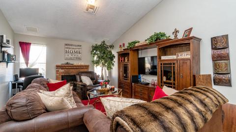202 W Utopia Rd, Phoenix, AZ 85027 photo 5