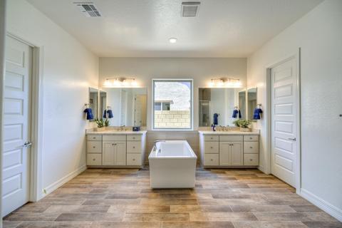 1952 E Indian Wells Dr, Gilbert, AZ 85298 photo 11