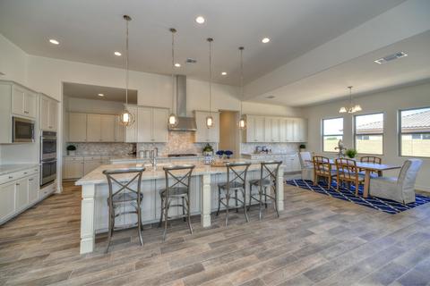 1952 E Indian Wells Dr, Gilbert, AZ 85298 photo 4