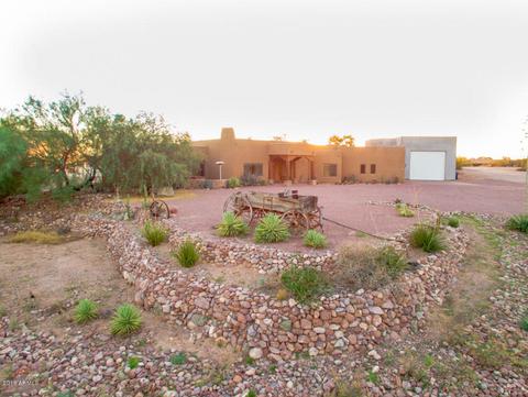 436 S Roadrunner Dr, Apache Junction, AZ 85119 photo 1