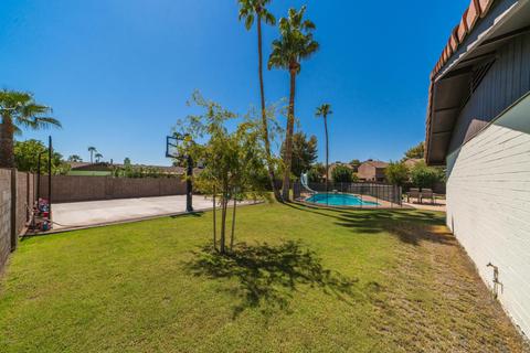 301 E Waltann Ln, Phoenix, AZ 85022 photo 35