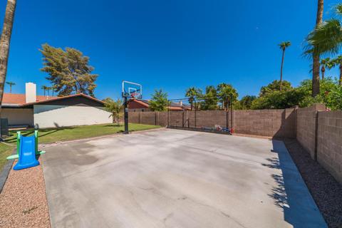 301 E Waltann Ln, Phoenix, AZ 85022 photo 33