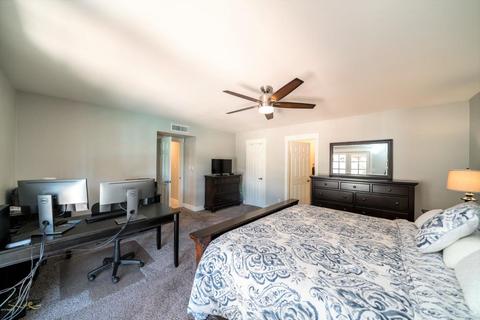 301 E Waltann Ln, Phoenix, AZ 85022 photo 21